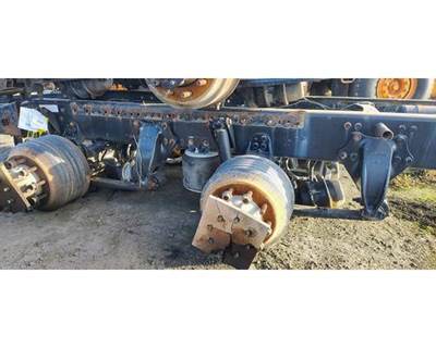 Freightliner FAS II Airliner Suspension Parts for a Western Star 4800