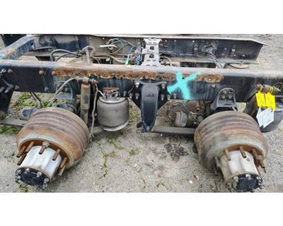 Freightliner FAS II Airliner Suspension Parts for a Freightliner Cascadia 125