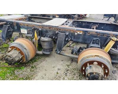 Freightliner FAS II Airliner Suspension Parts for a Freightliner Cascadia 125