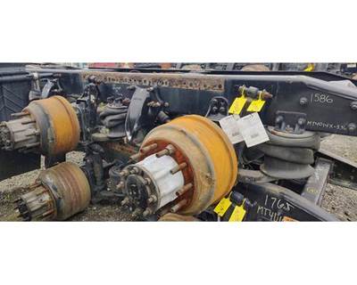 Freightliner FAS II Airliner Suspension Parts for a Freightliner Cascadia 125