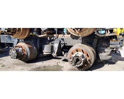 Freightliner FAS II Airliner Suspension Parts for a Freightliner Cascadia 125