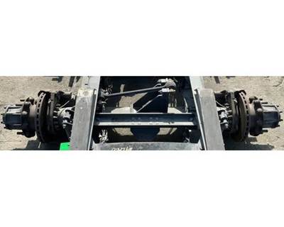 Meritor-Rockwell MR20005 Tag / Pusher Axle for a Mack CXU633T