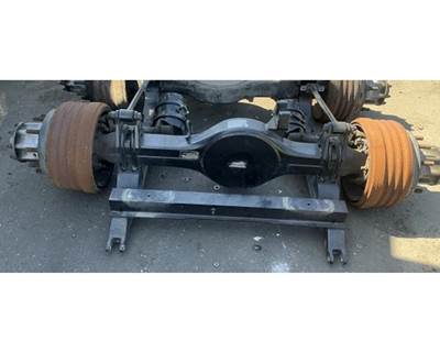 Spicer S20-045B Tag / Pusher Axle