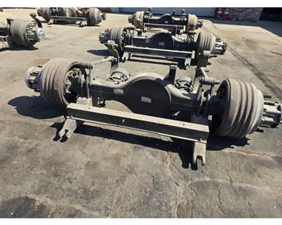 Spicer S20-045B Tag / Pusher Axle