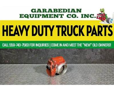 Volvo Throttle Body Assembly for a Freightliner FL Cabover