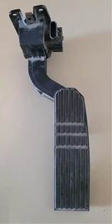 Freightliner Cascadia 125 Throttle Body Assembly