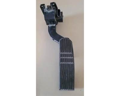 Freightliner Cascadia 125 Throttle Body Assembly