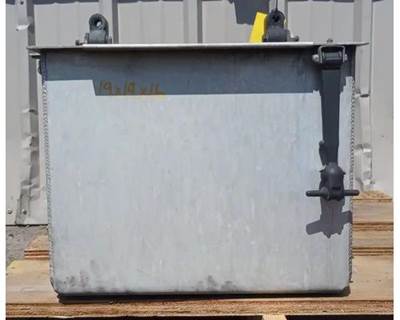 Freightliner Cascadia 113 Tool Box