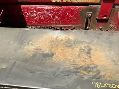 Kenworth T800 Tool Box