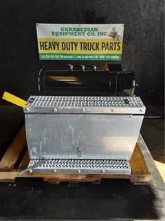 Peterbilt 386 Tool Box