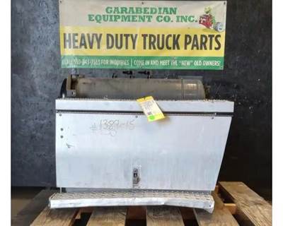 Peterbilt 386 Tool Box