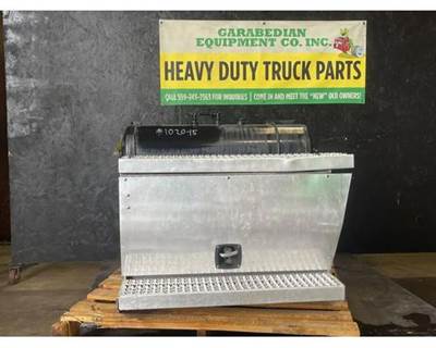 Peterbilt 386 Tool Box