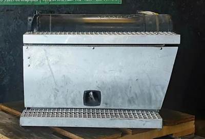 Peterbilt 587 Tool Box