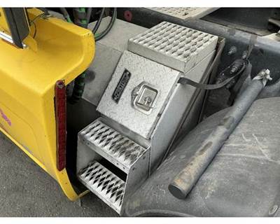ProTech LT625 Tool Box for a International LT625
