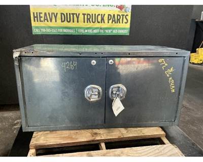 Passenger Side Tool Box From 2012 International WorkStar 7600, 76"L x 26"W x