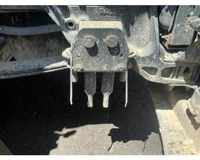 Kenworth T680 Right Tow Hook