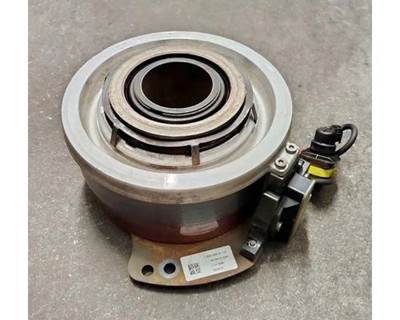 Detroit DT12 Clutch Release Cylinder Actuator, Part # A0032502115, Fits Freightliner Cascadia