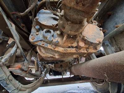 Eaton-Fuller 378 Transmission for a Peterbilt 378