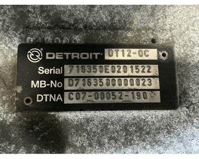 Eaton-Fuller EEO16F112C Transmission for a Freightliner CASCADIA