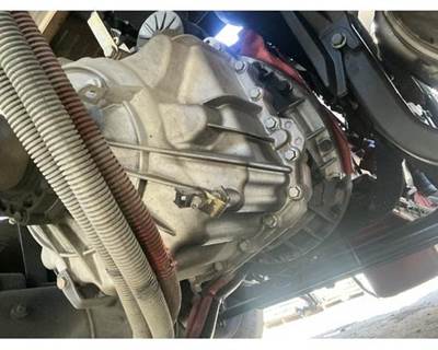 Eaton-Fuller EEO16F112C Transmission for a Kenworth T680