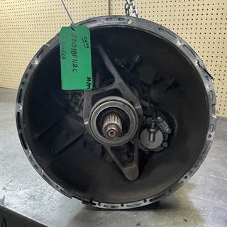 Eaton-Fuller Transmission for a International RH613