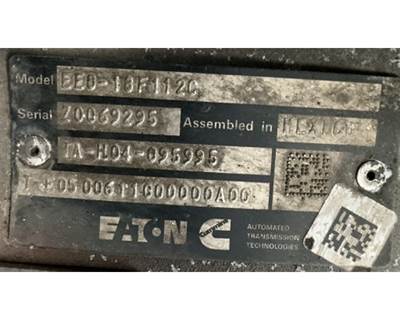 Eaton-Fuller EEO18F112C Transmission for a Peterbilt 579