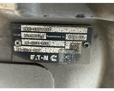 Eaton-Fuller EEO18F112C Transmission for a Kenworth T680
