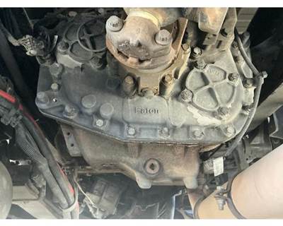 Eaton-Fuller Transmission for a Kenworth T680