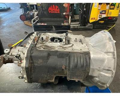 Eaton-Fuller Transmission for a Freightliner Cascadia 126