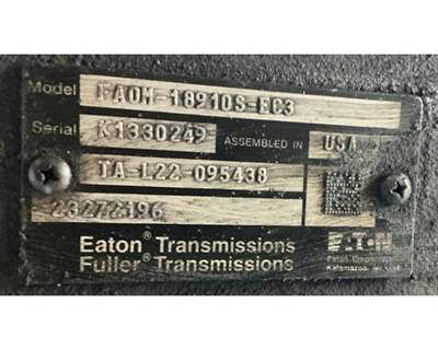 Eaton-Fuller FAOM14810SEC3 Transmission for a Volvo VNL