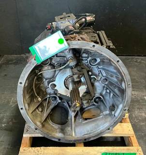 Eaton-Fuller FO14E310CLAS Transmission for a Kenworth T680