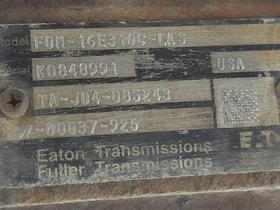 Fuller Transmission for a Freightliner Cascadia 125