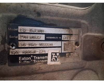 Eaton-Fuller FR15210B Transmission for a Freightliner Cascadia 125