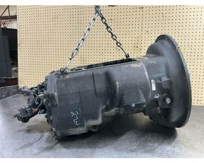 Eaton-Fuller FR15210B Transmission for a Mack CXU612