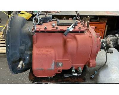 Eaton-Fuller FR15210B Transmission for a Mack CXU612