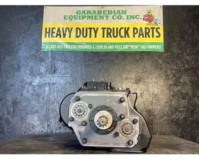 Eaton-Fuller FRO14210C Transmission for a Freightliner Cascadia 113