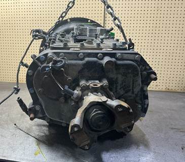 Eaton-Fuller FRO15210C Transmission for a Mack CXU612