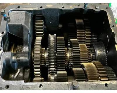 Eaton-Fuller FRO16210B Transmission