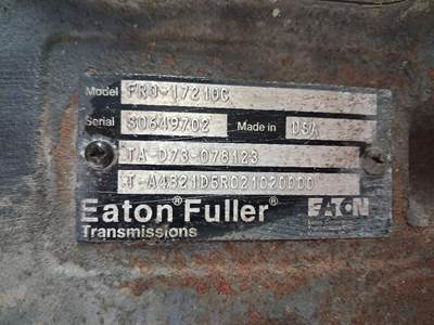 Eaton-Fuller FRO17210C Transmission for a Peterbilt 386