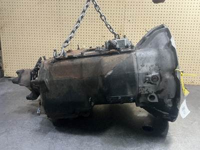 Eaton-Fuller FROF14210B Transmission for a International 9200I