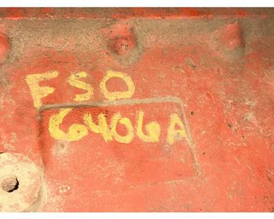 Eaton-Fuller FSO6406A Transmission for a Kenworth T300