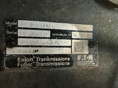Eaton-Fuller RTLO18913A Transmission for a International LT625