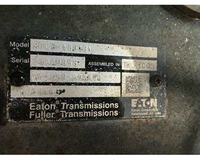 Eaton-Fuller RTLO18913A Transmission for a International LT625