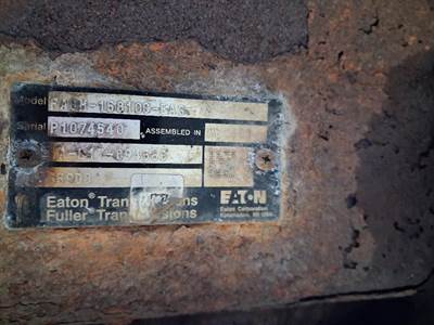 Fuller FAOM-15810S-EC3 Transmission for a International LT625