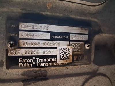 Fuller FR15210B Transmission for a Freightliner Cascadia 113