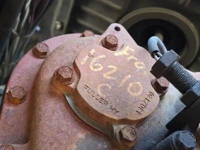 Fuller Transmission for a Mack CXU613