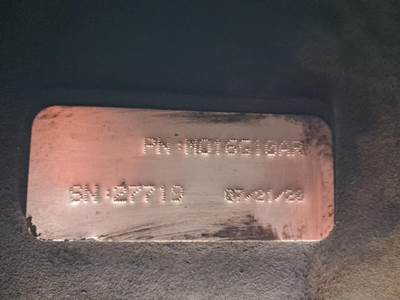 Meritor-Rockwell COLUMBIA Transmission for a Freightliner COLUMBIA