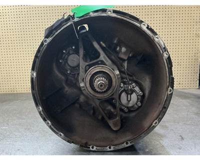 Paccar PO-16F112C Transmission for a International RH613