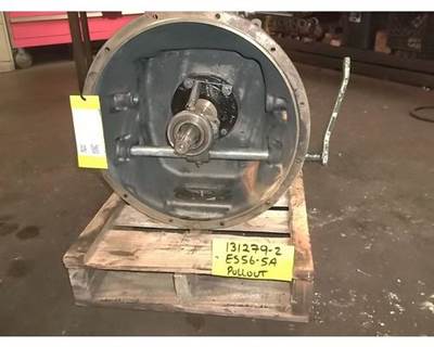 Spicer ES56-5A Transmission for a International 1552-SC