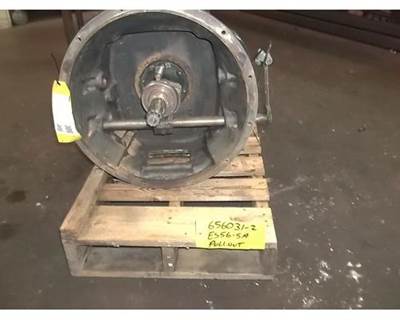 Spicer ES56-5A Transmission for a International 1552-SC